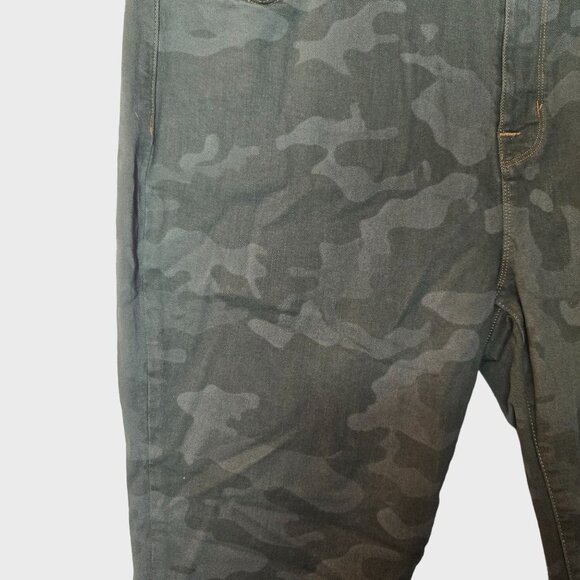 Sanctuary Social Standard Ankle Skinny Jeans in Prosperity Camo Green 18W NWT - Picture 5 of 9